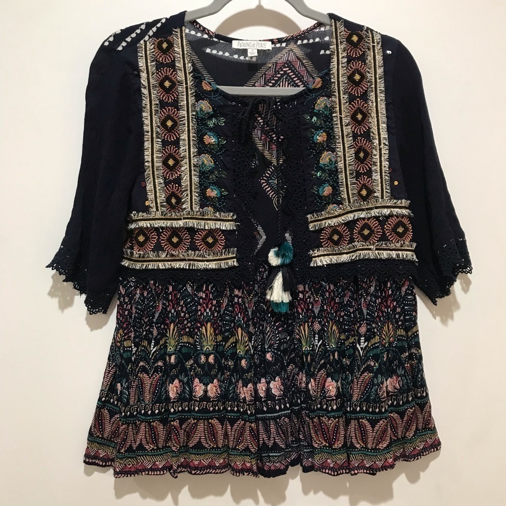 Patrons of peace open tunic top size S embroidered lace blue print